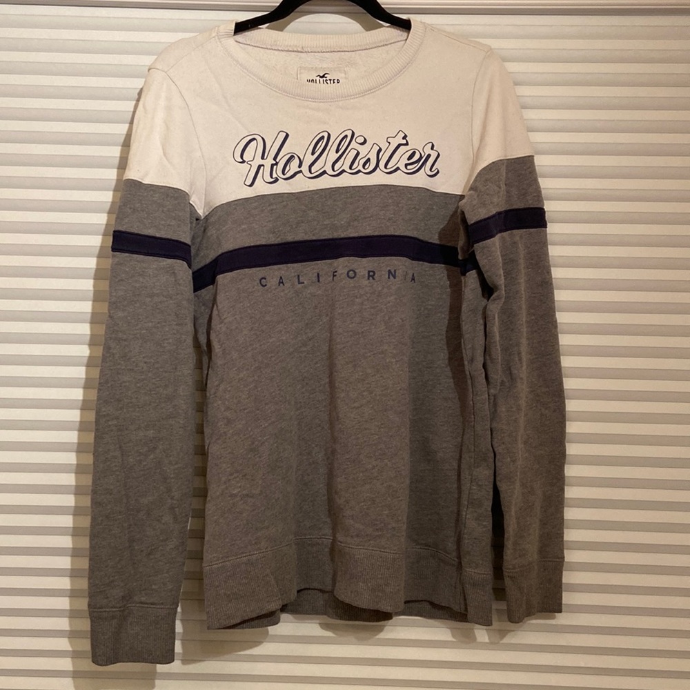 Hollister Crewneck, Women’s Large